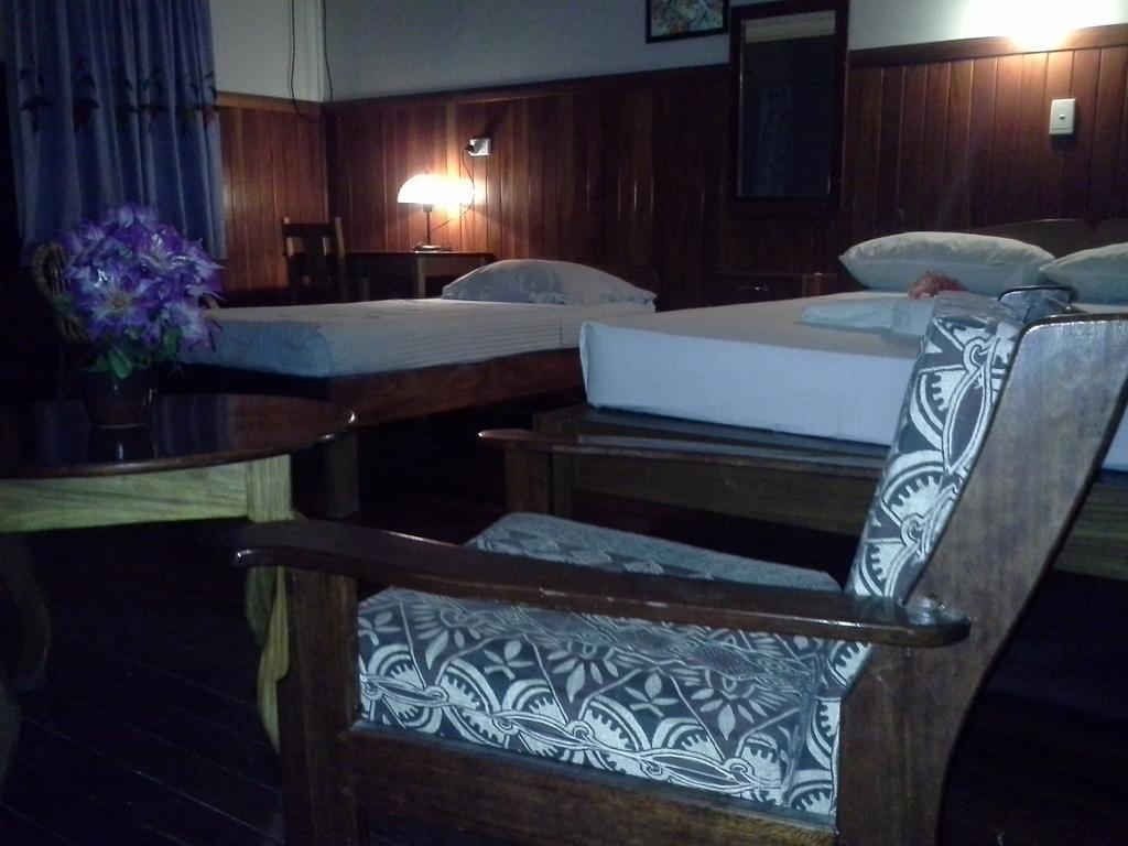 Rekona Lodge Gizo Pokój zdjęcie