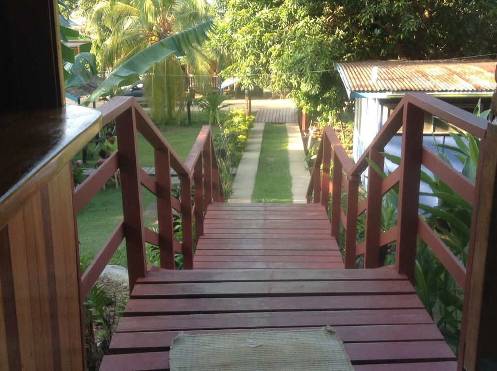 Rekona Lodge Gizo Zewnętrze zdjęcie